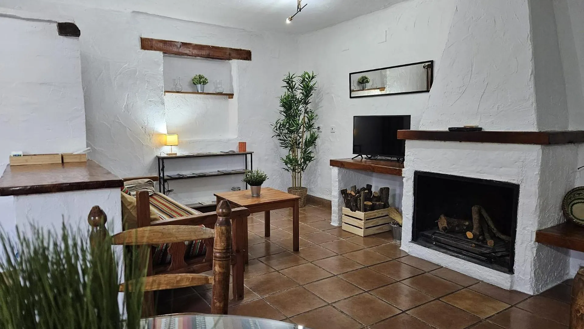 Cortijo Del Cura By Travel Home Cortijos Nuevos Hotel