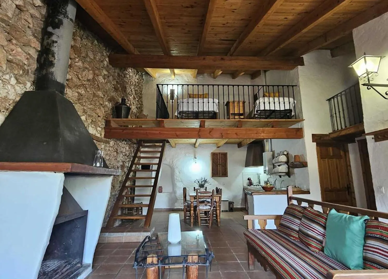 Cortijo Del Cura By Travel Home Cortijos Nuevos Hotel